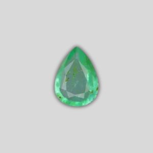 Emerald 8x6 MM - 0.74 Carats